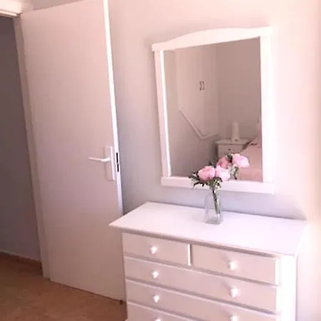 Comfortable House In Antigua With Shared Pool Nyaraló *